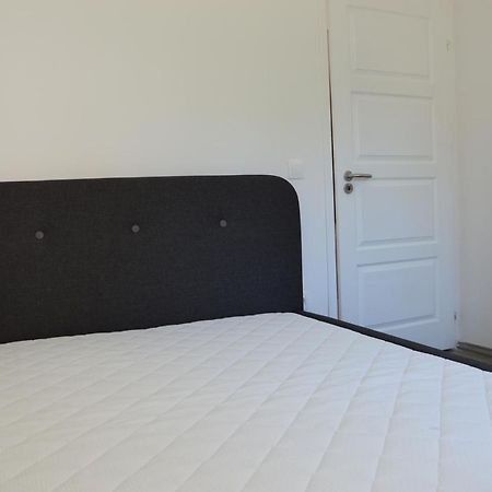 סזומבאת'לי Quiet Residential Area B Taplan - 2 Bedroom And Living Room Apartment מראה חיצוני תמונה