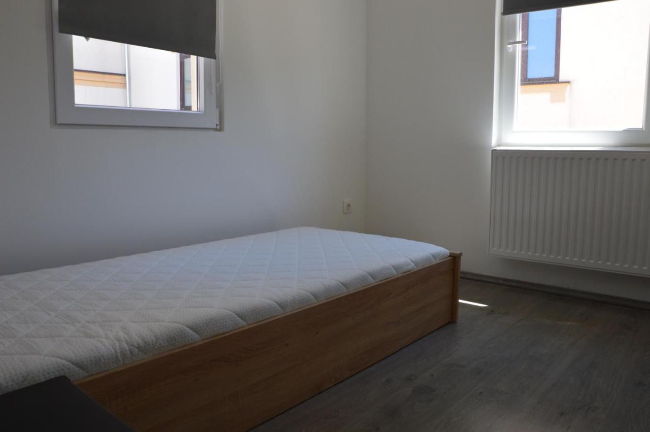 סזומבאת'לי Quiet Residential Area B Taplan - 2 Bedroom And Living Room Apartment מראה חיצוני תמונה